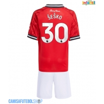 Camisa de time de futebol Manchester United Benjamin Sesko #30 Replicas 1º Equipamento Infantil 2025-26 Manga Curta (+ Calças curtas)